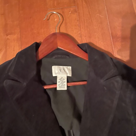 Black Short Courdry  Blazer - Picture 2 of 2